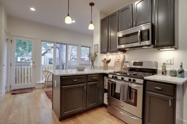 District Charm - Image 18