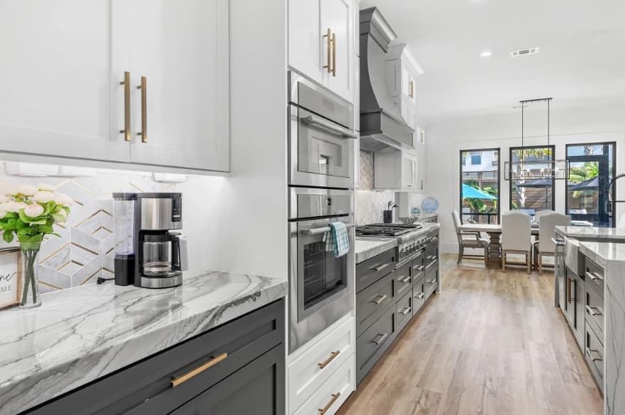 Happy by the Sea - Image 17