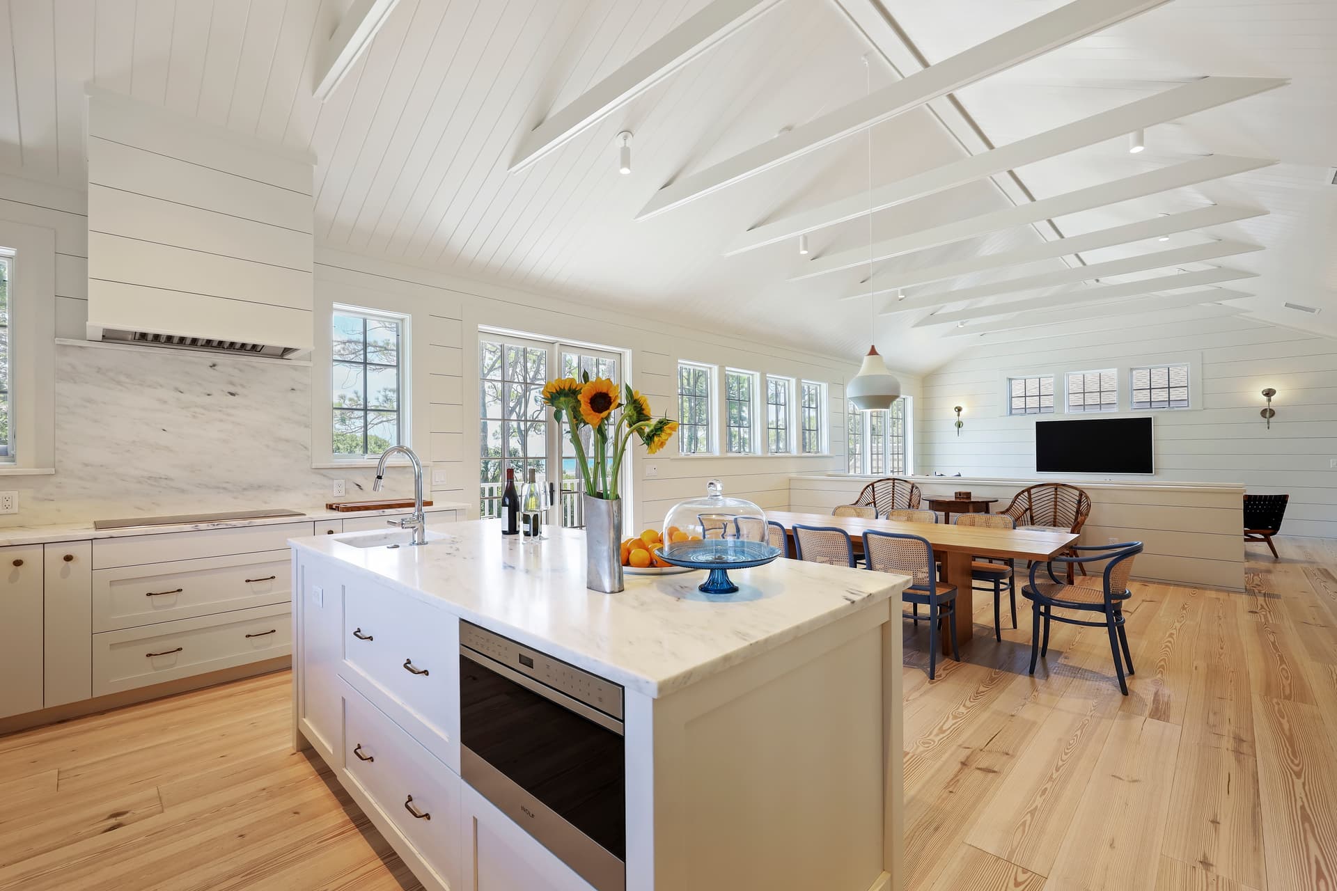 Cassina Sands - Image 18