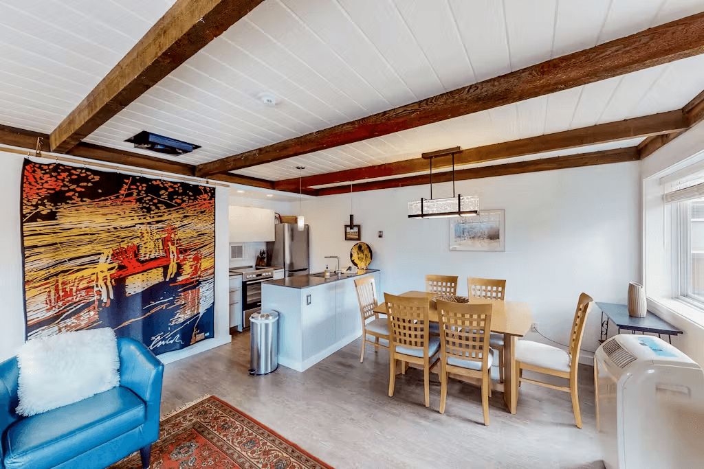 Sun and Ski - Image 4