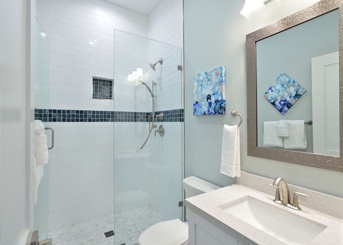 Upper Bayview South - Image 9