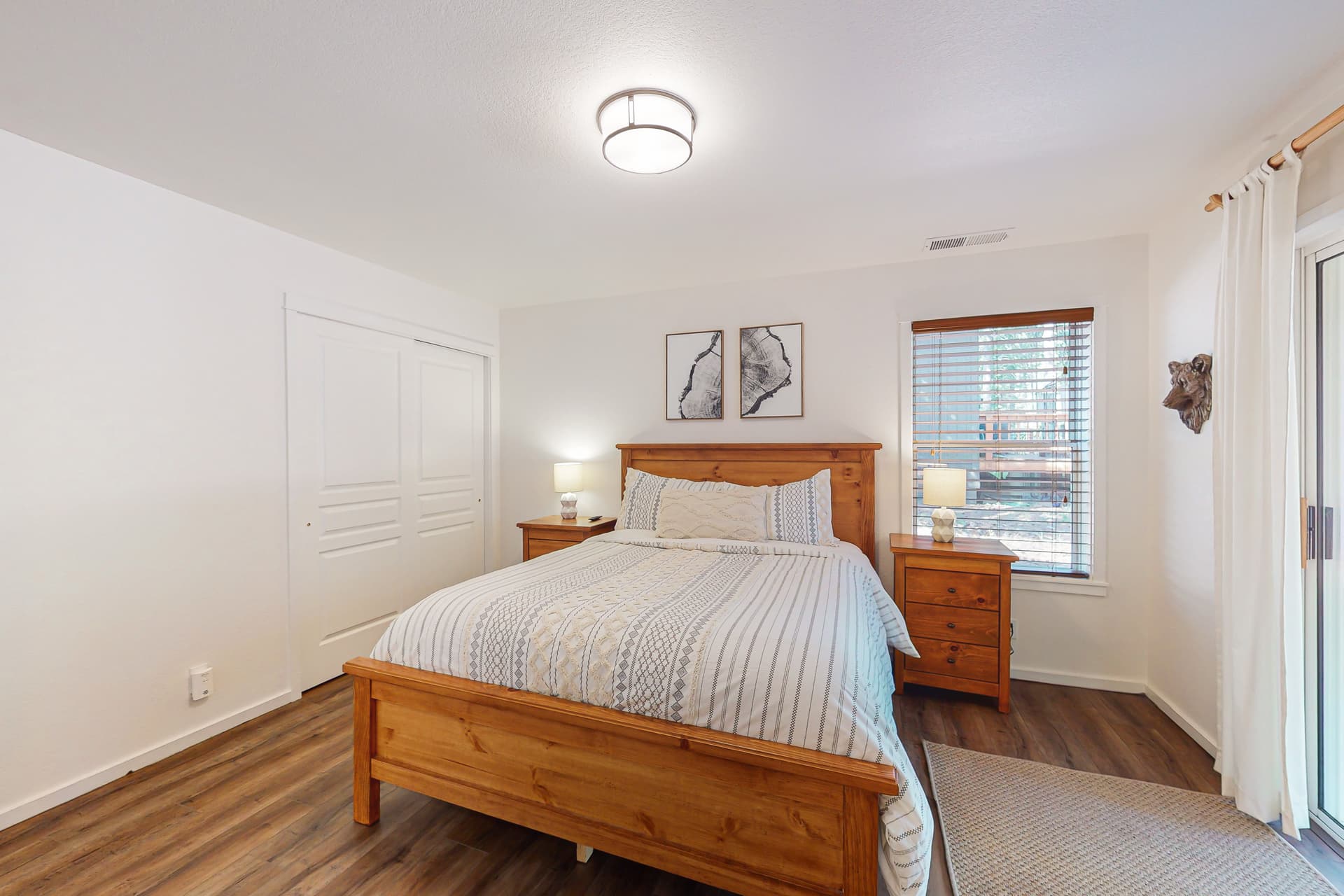 Trout Creek Retreat Home - Image 19