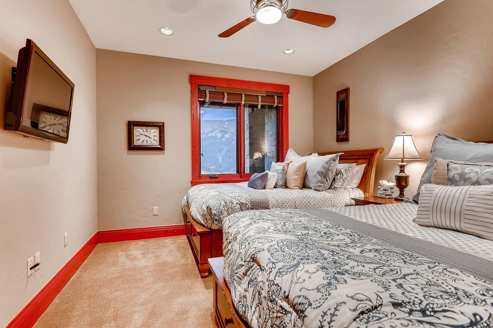 Snow Manor - Image 28