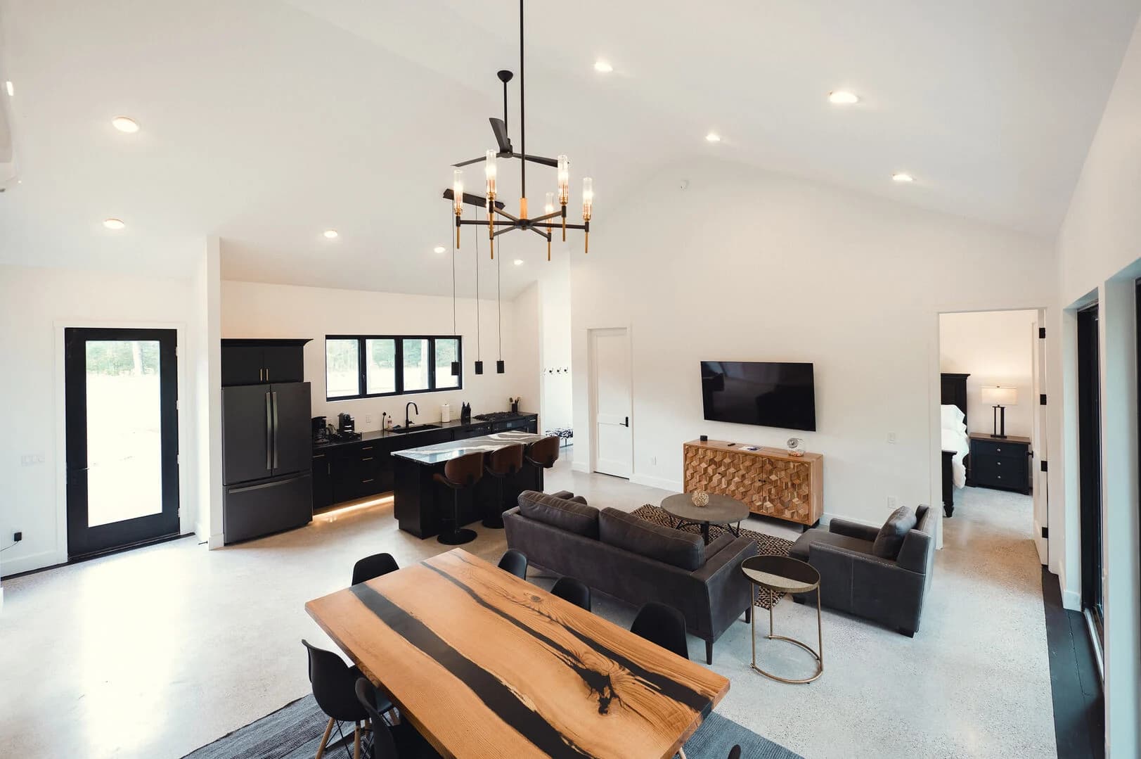 Forks River Haus - Image 31