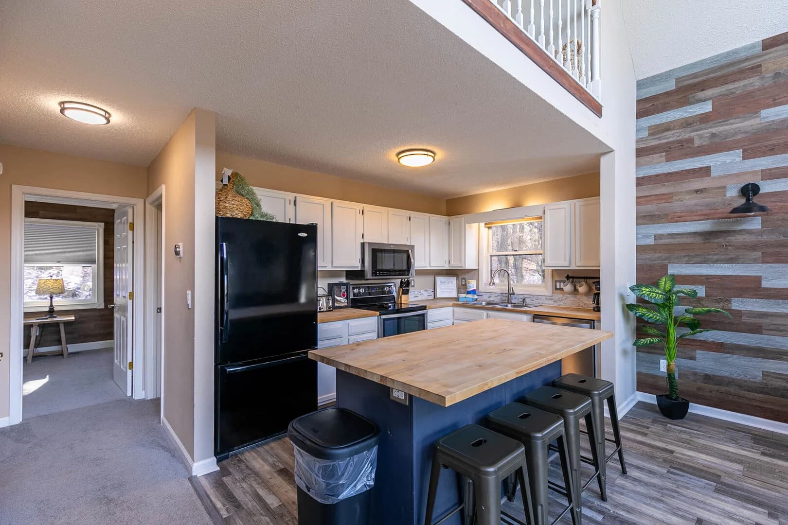 Sky High Chalet - Image 3