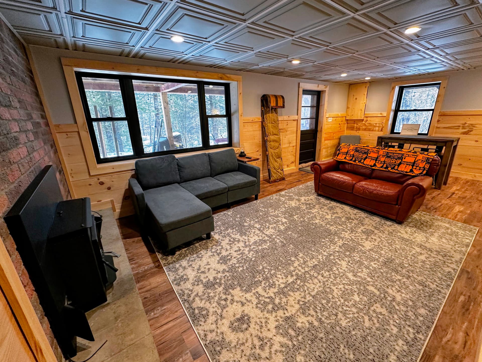 Serenity Log Retreat - Image 12