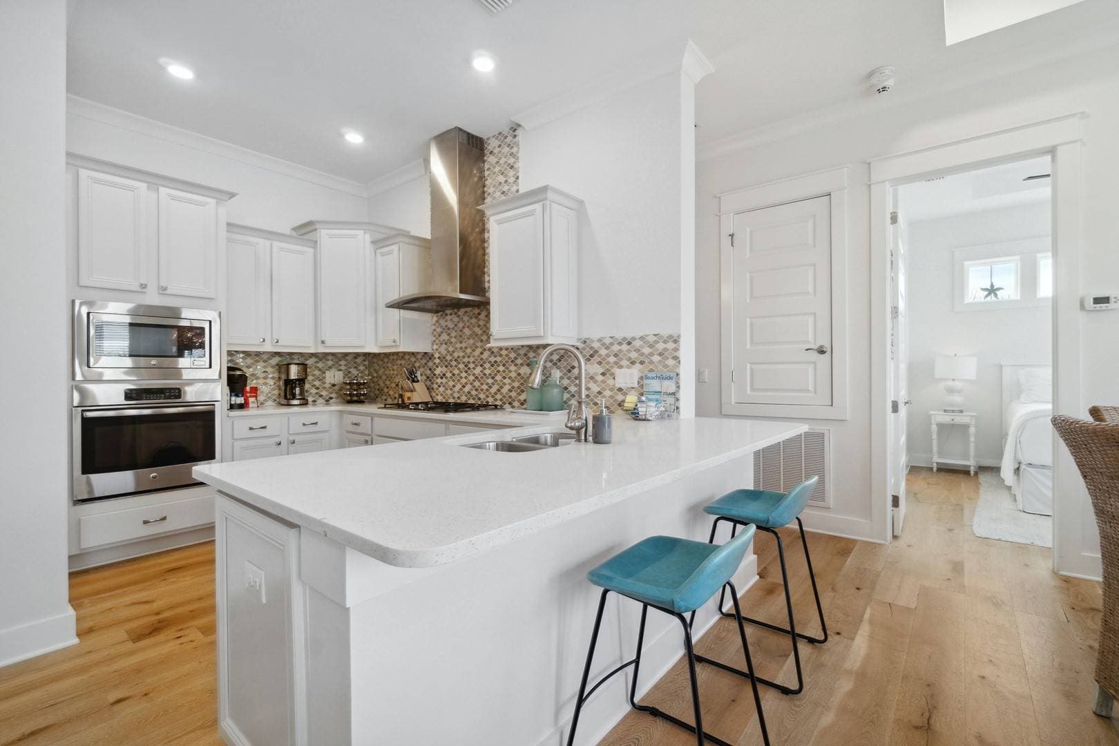 Palm Haven - Image 10