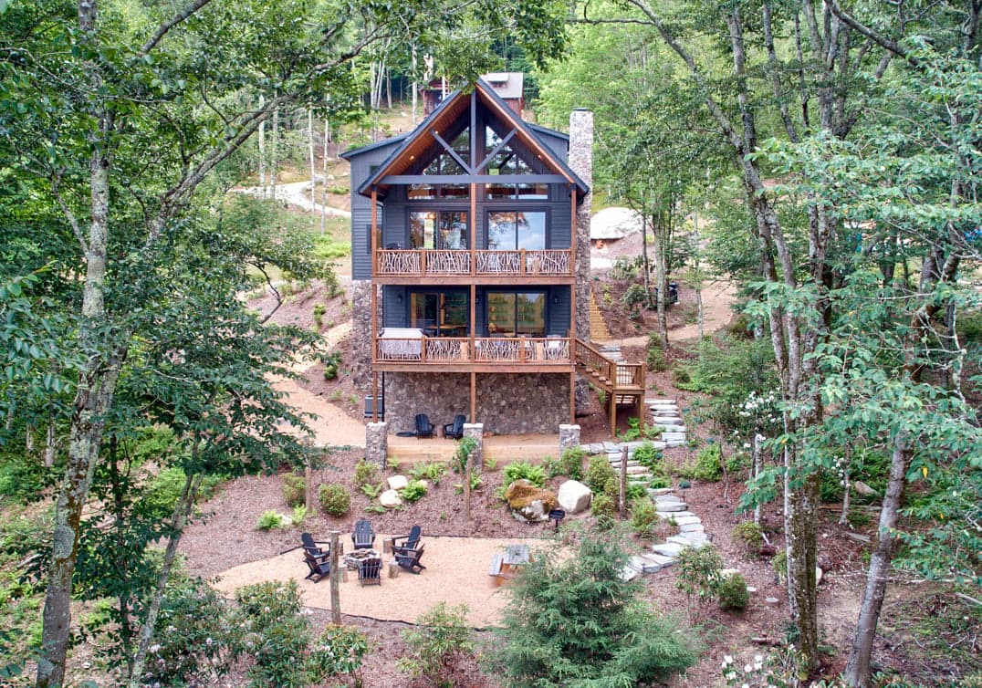 Guardian Bear Lodge - Image 1