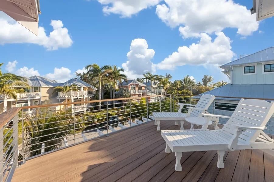 Chasing Sunsets - Image 3