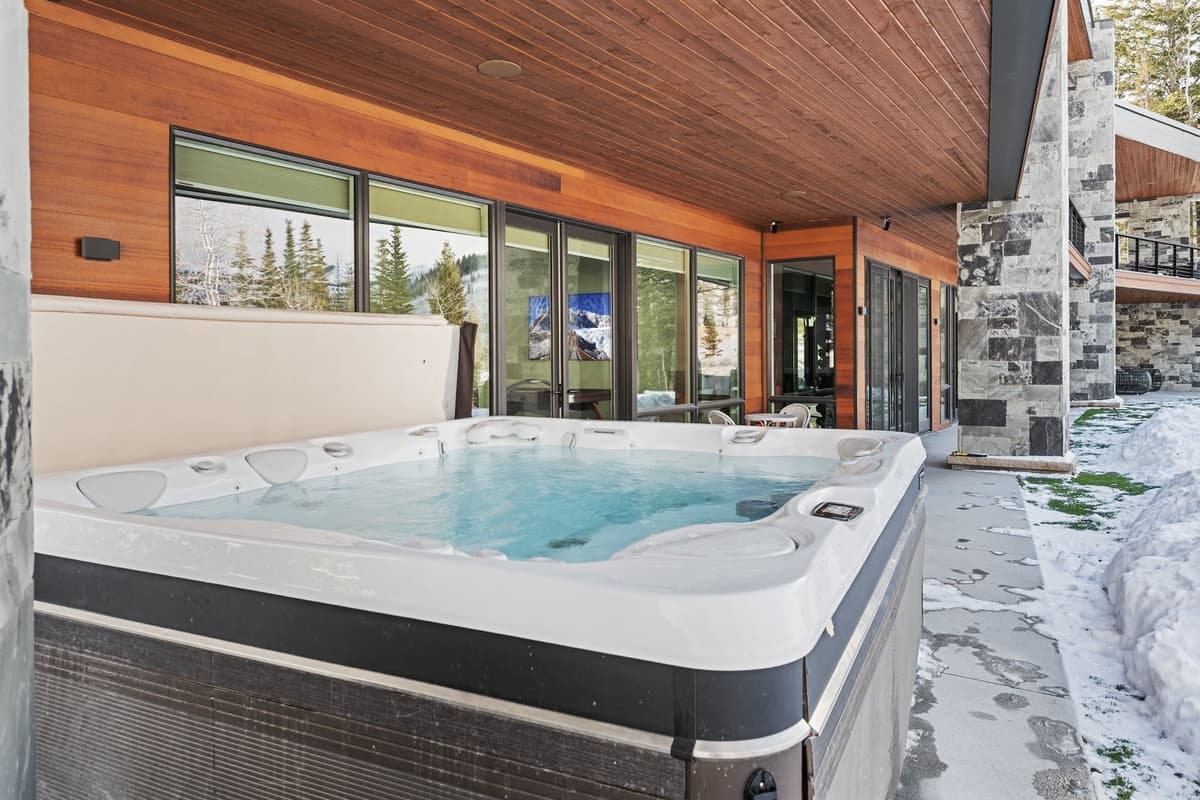 Quicksilver Haus - Image 78