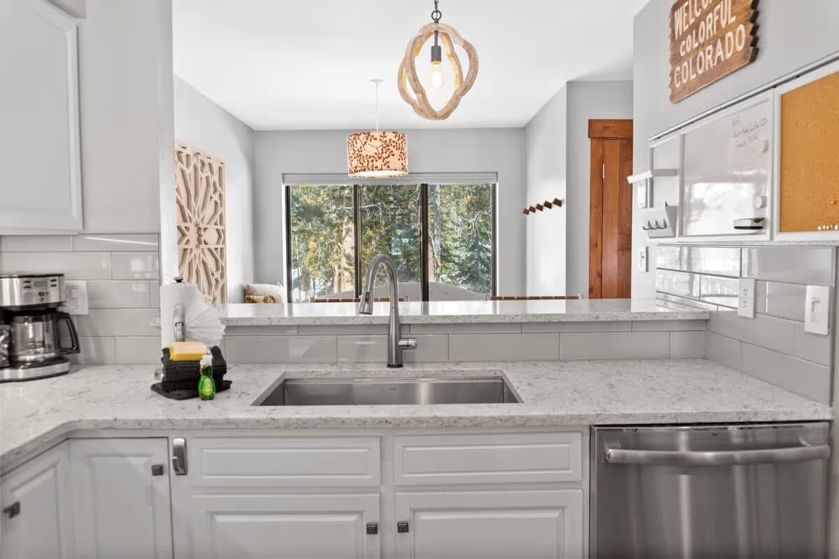 Gulchside Condo - Image 6