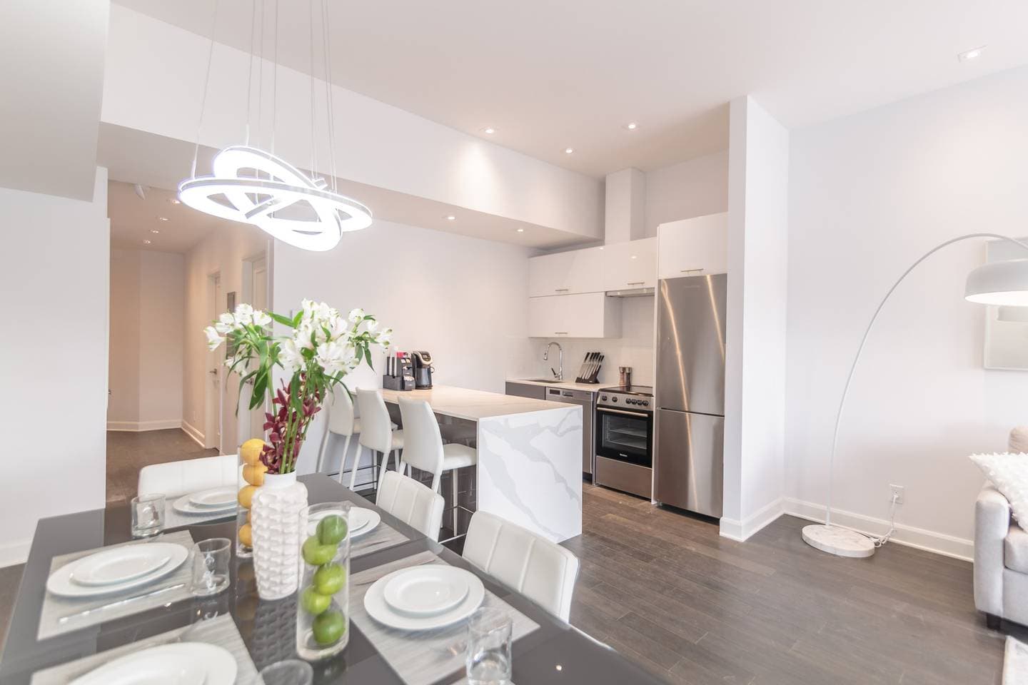 Miller House - Image 27