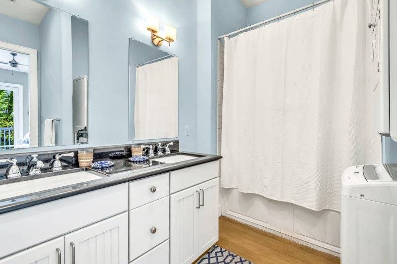 Poppy House - Image 11