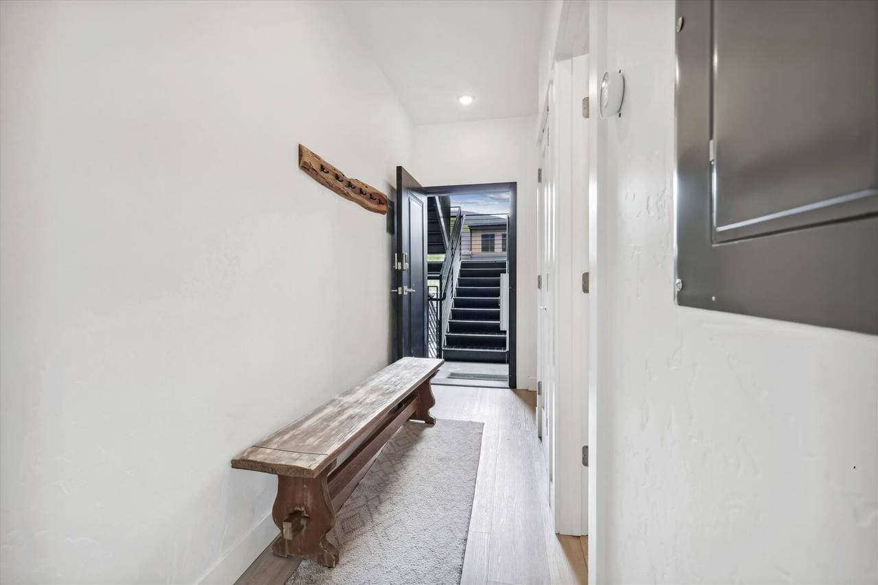 River West #522 - Image 26