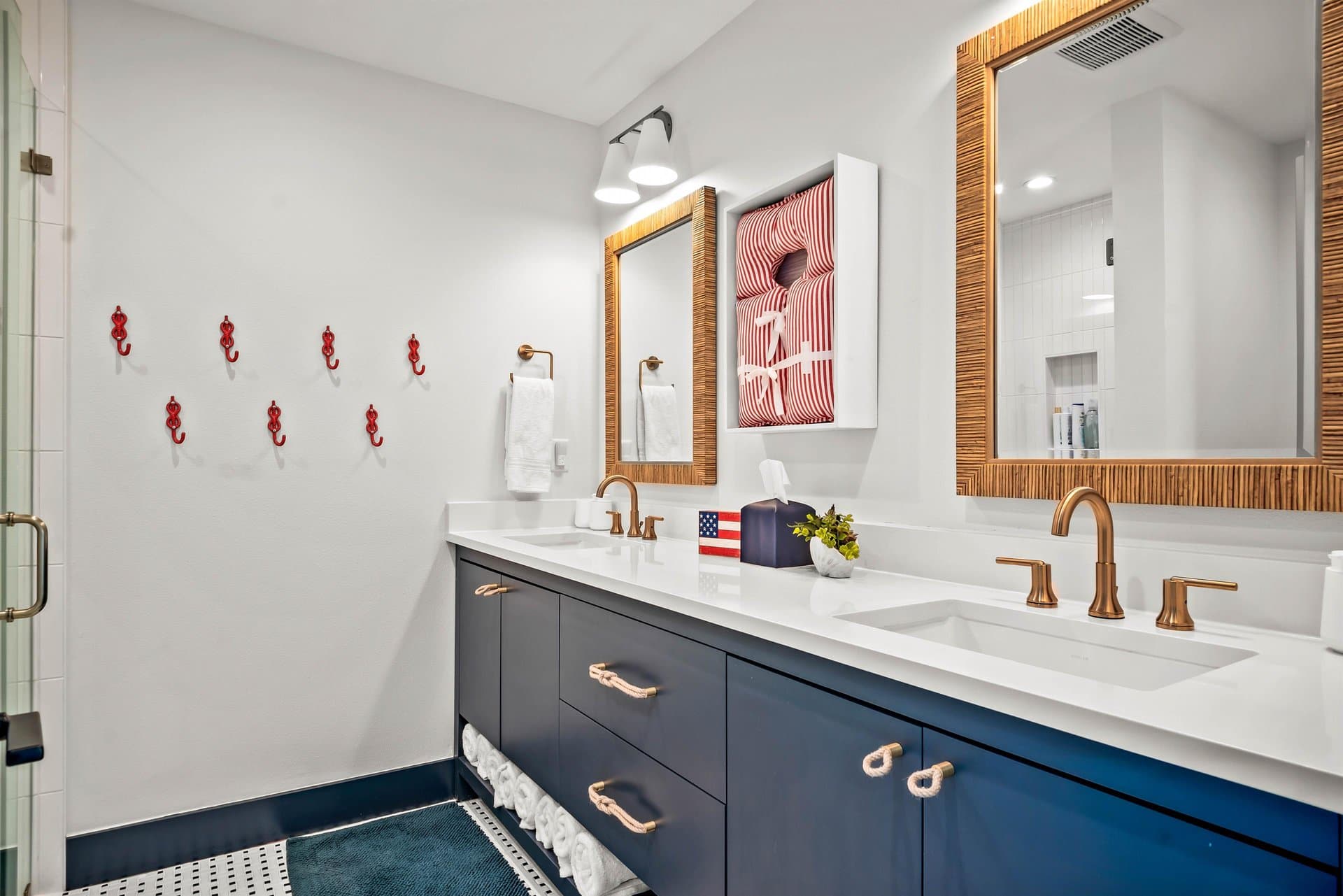 Tide and Seek - Image 47