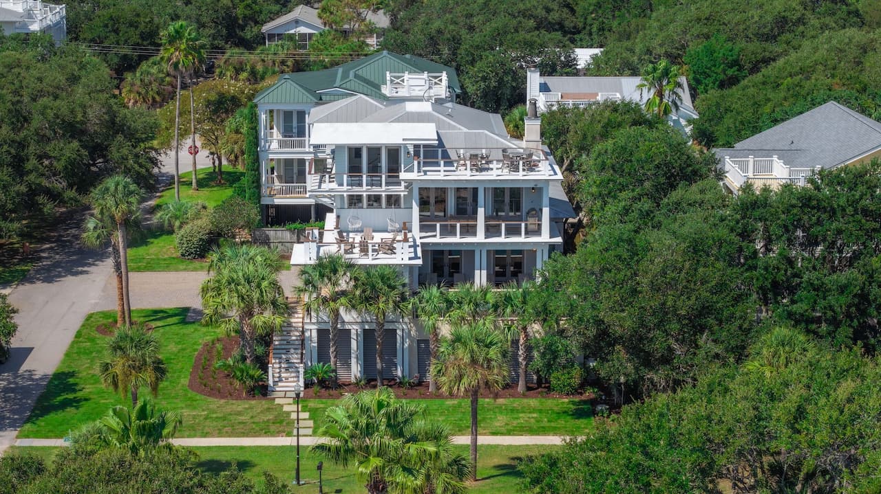 Shore Thing - Image 105