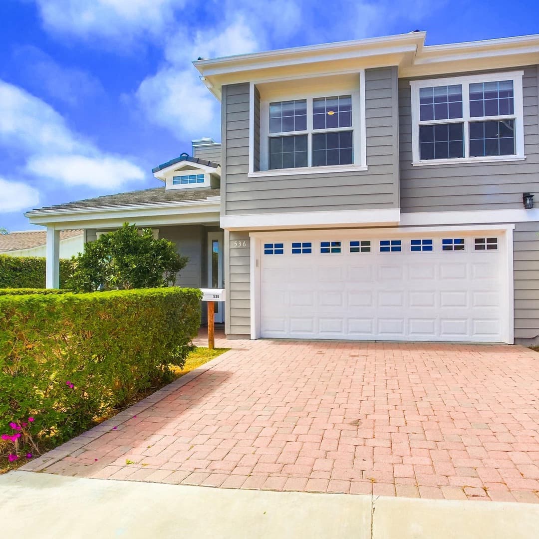 Sunset West Place - Image 1