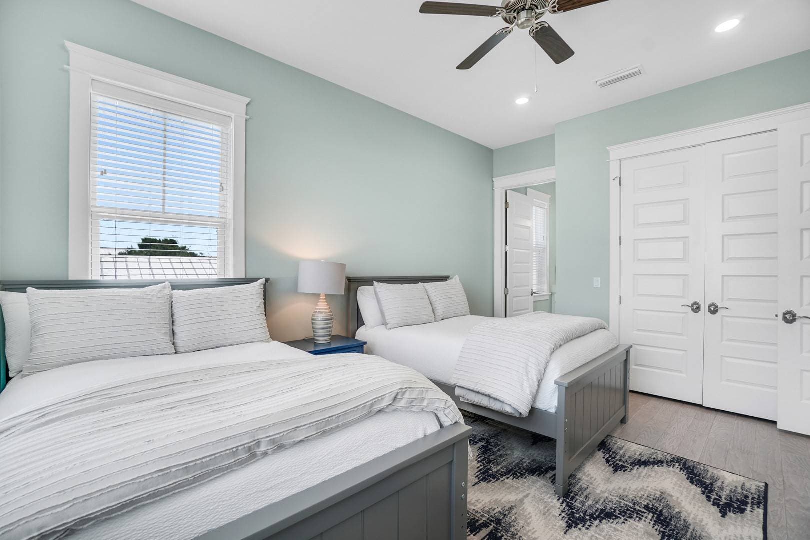 Sand Dollar Manor - Image 51