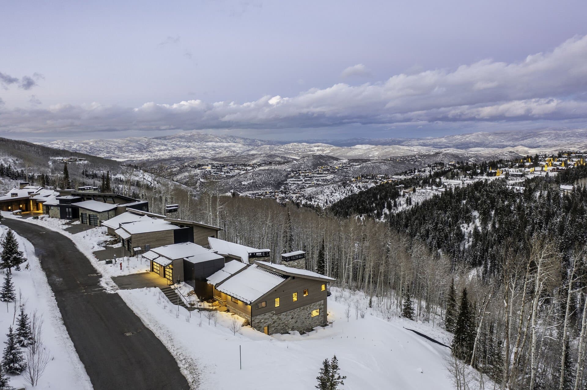 Luxe at Moonshadow - Image 97