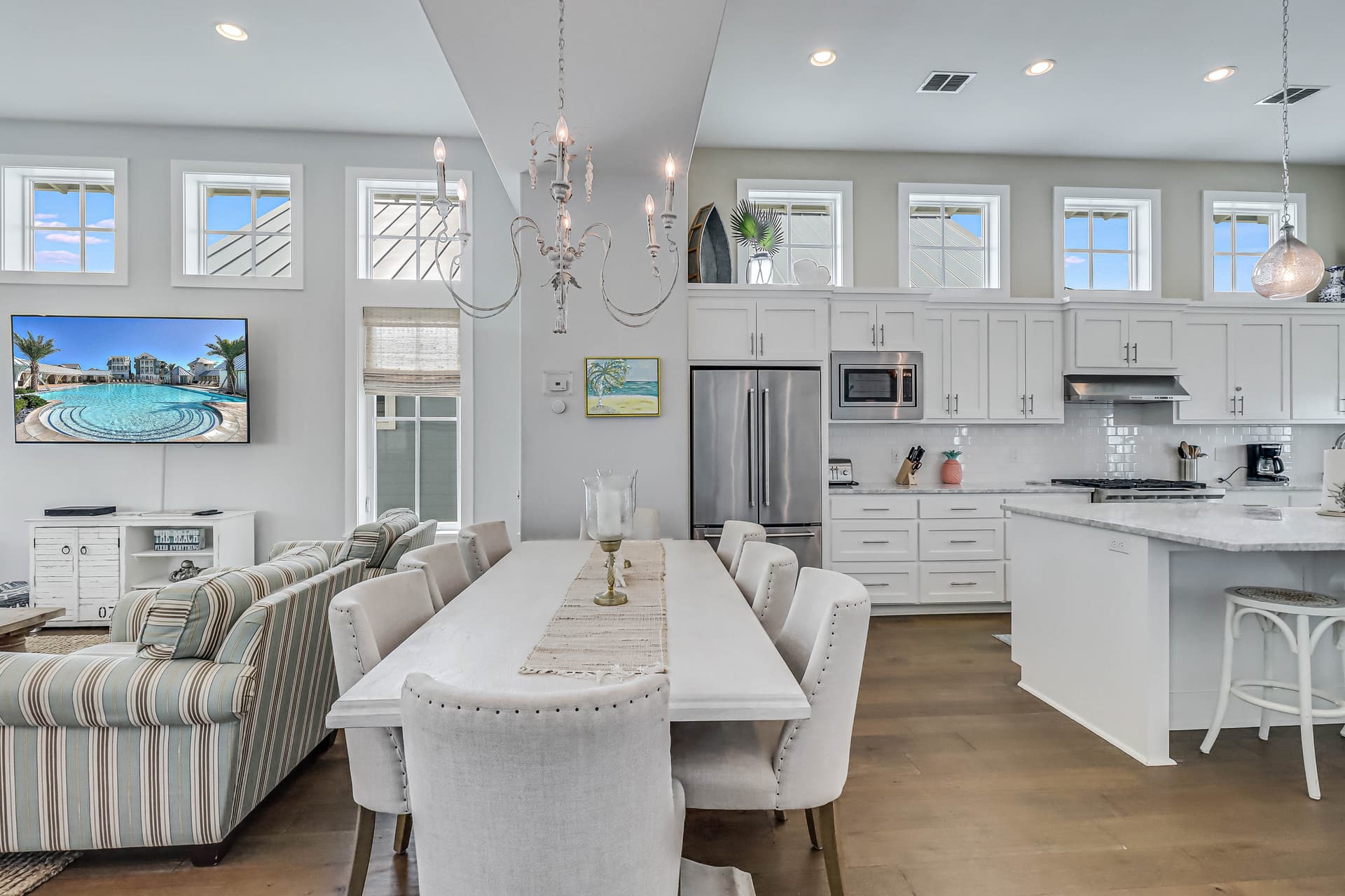 Wave and Sea House - Image 4