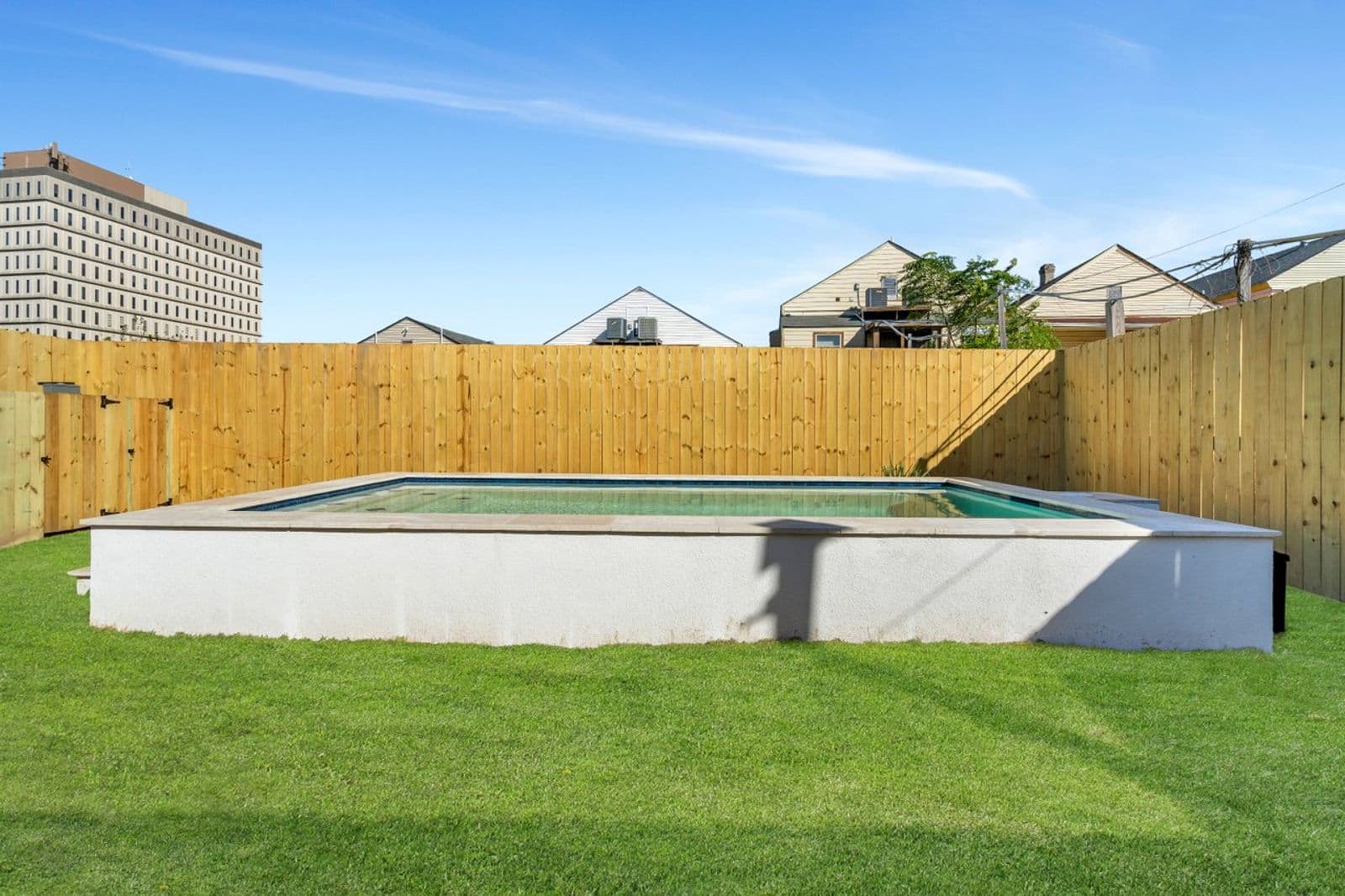 Gorgeous Mid-City House - Image 25