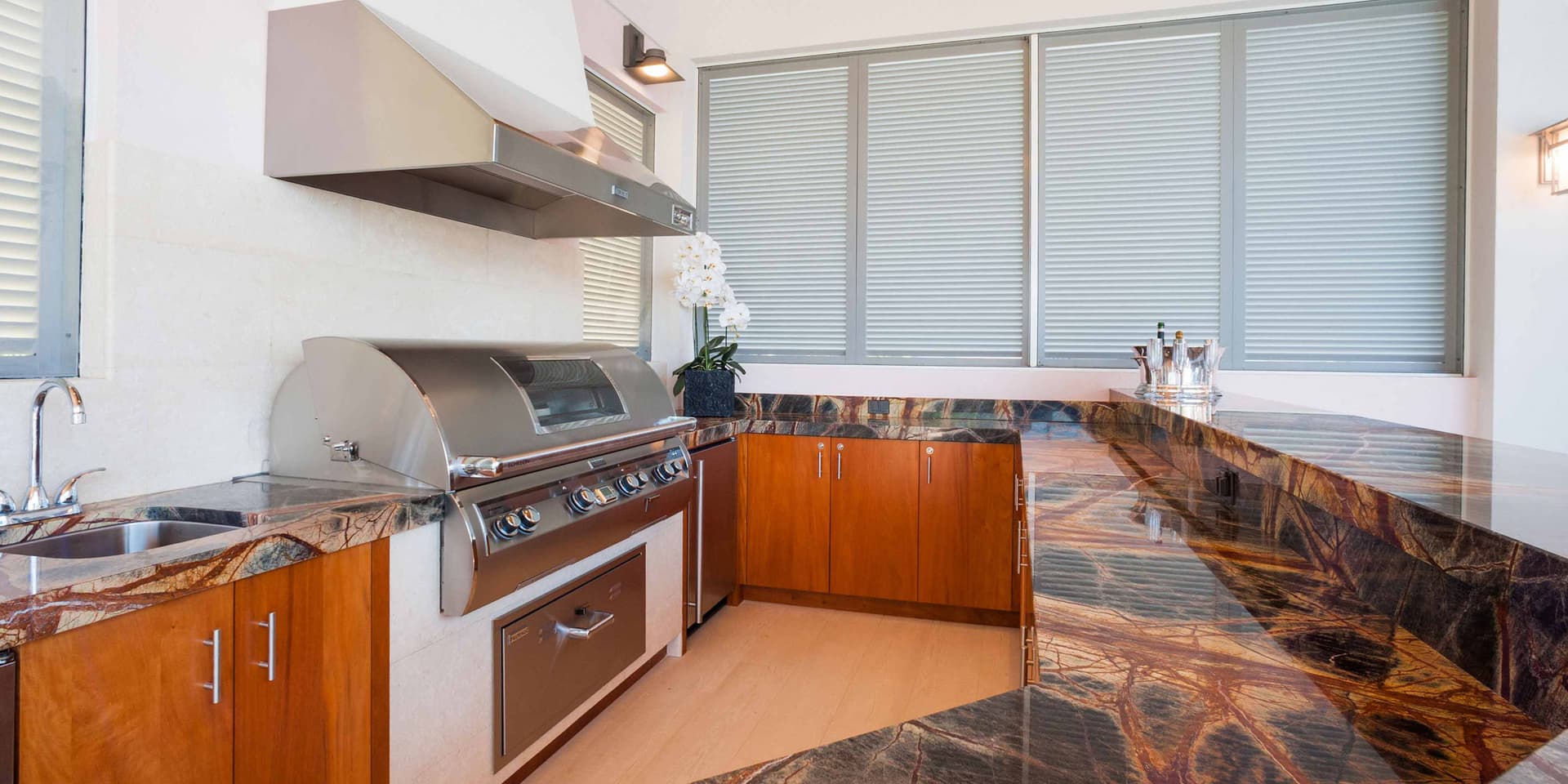 Tropical Majesty - Image 5