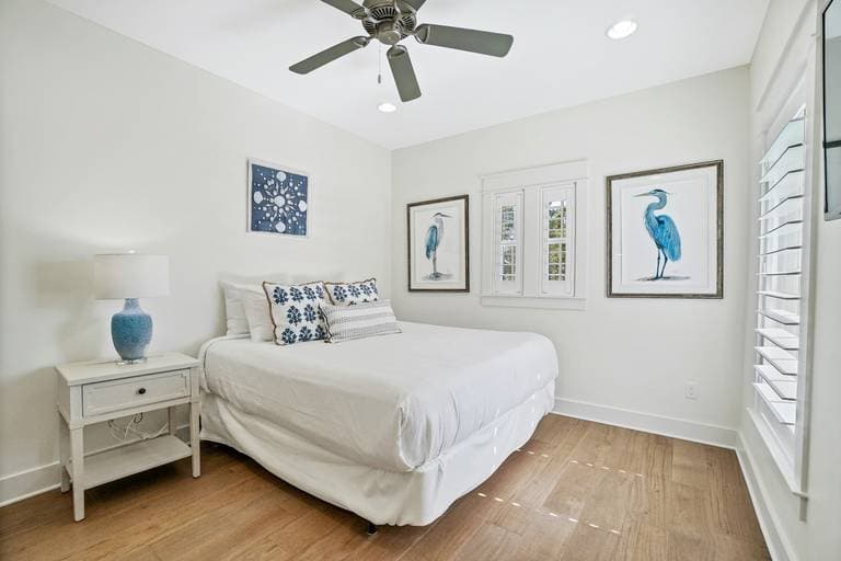 Georgia Peach at the Beach - Image 32