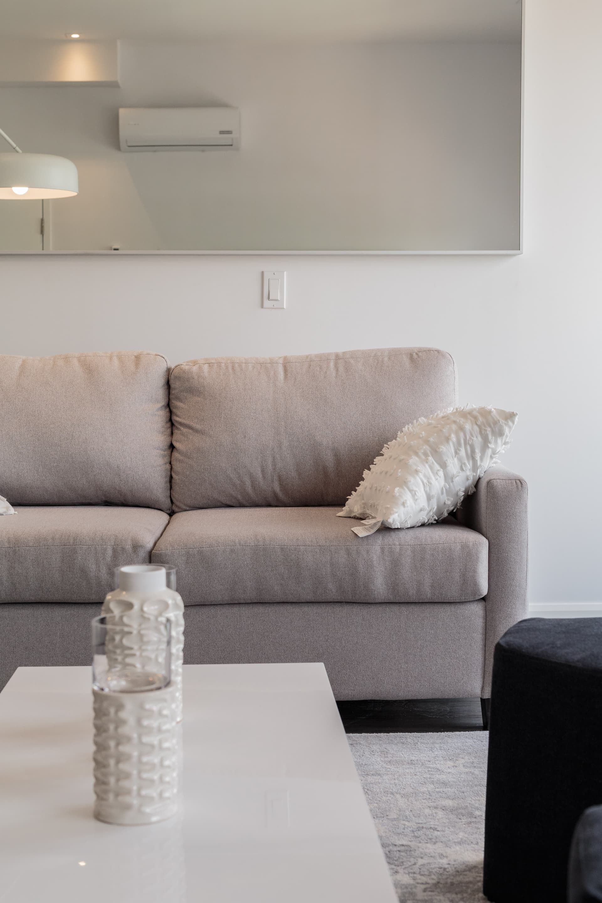 Lincoln Home - Image 64