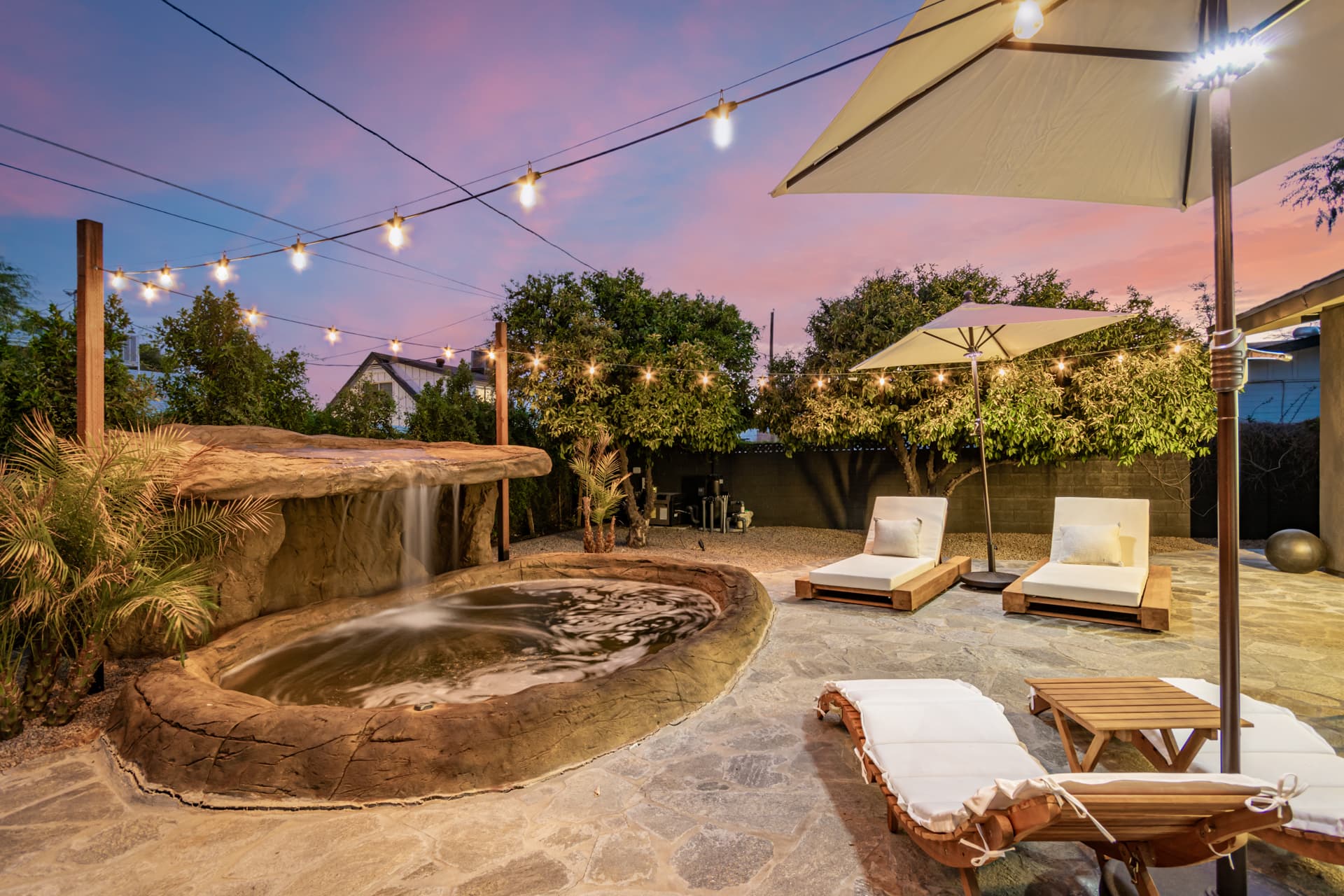 SolaNova Retreat - Image 34