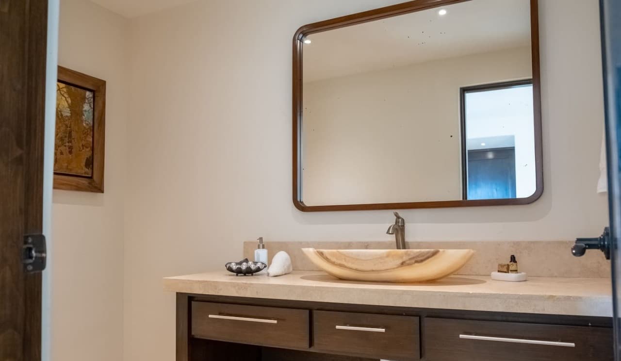 Ziva Condo - Image 54