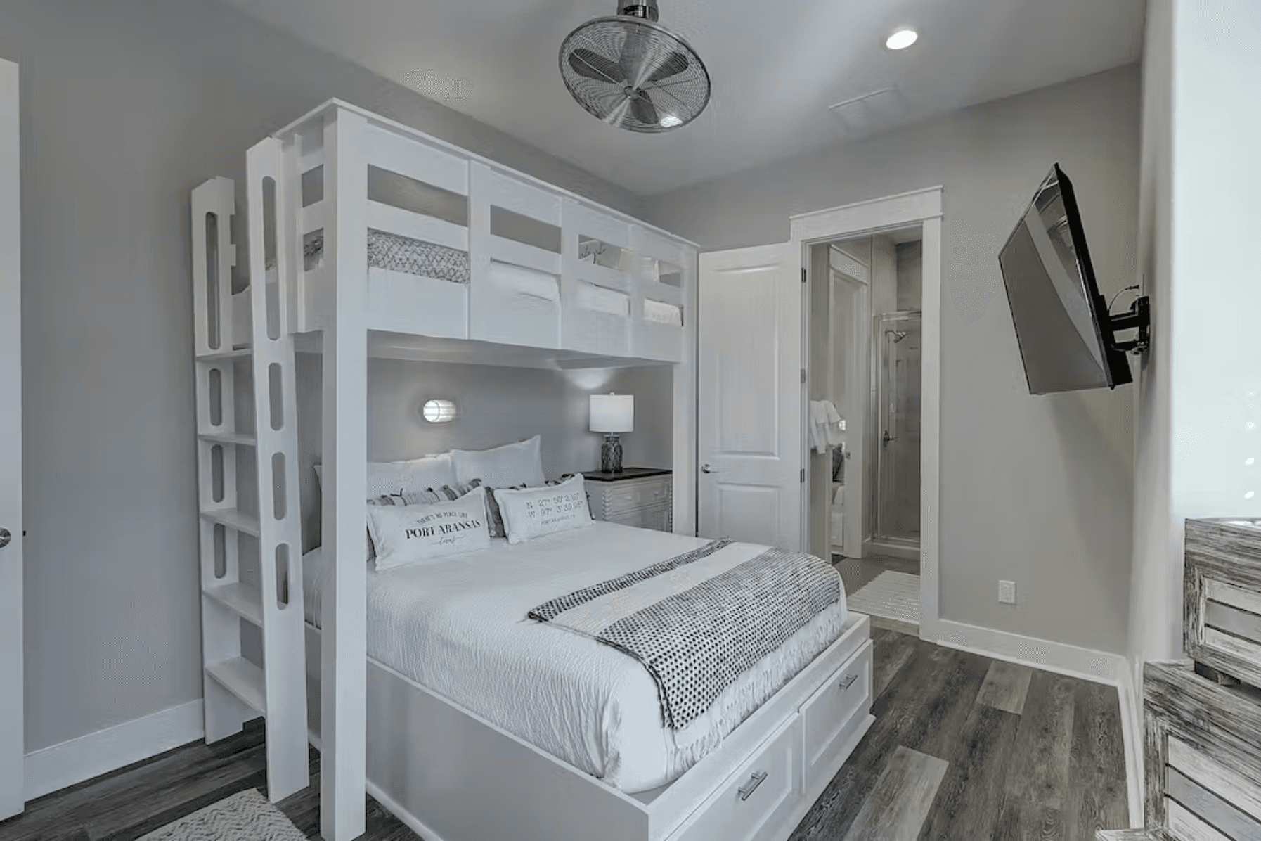 Green Turtle Cottage - Image 18