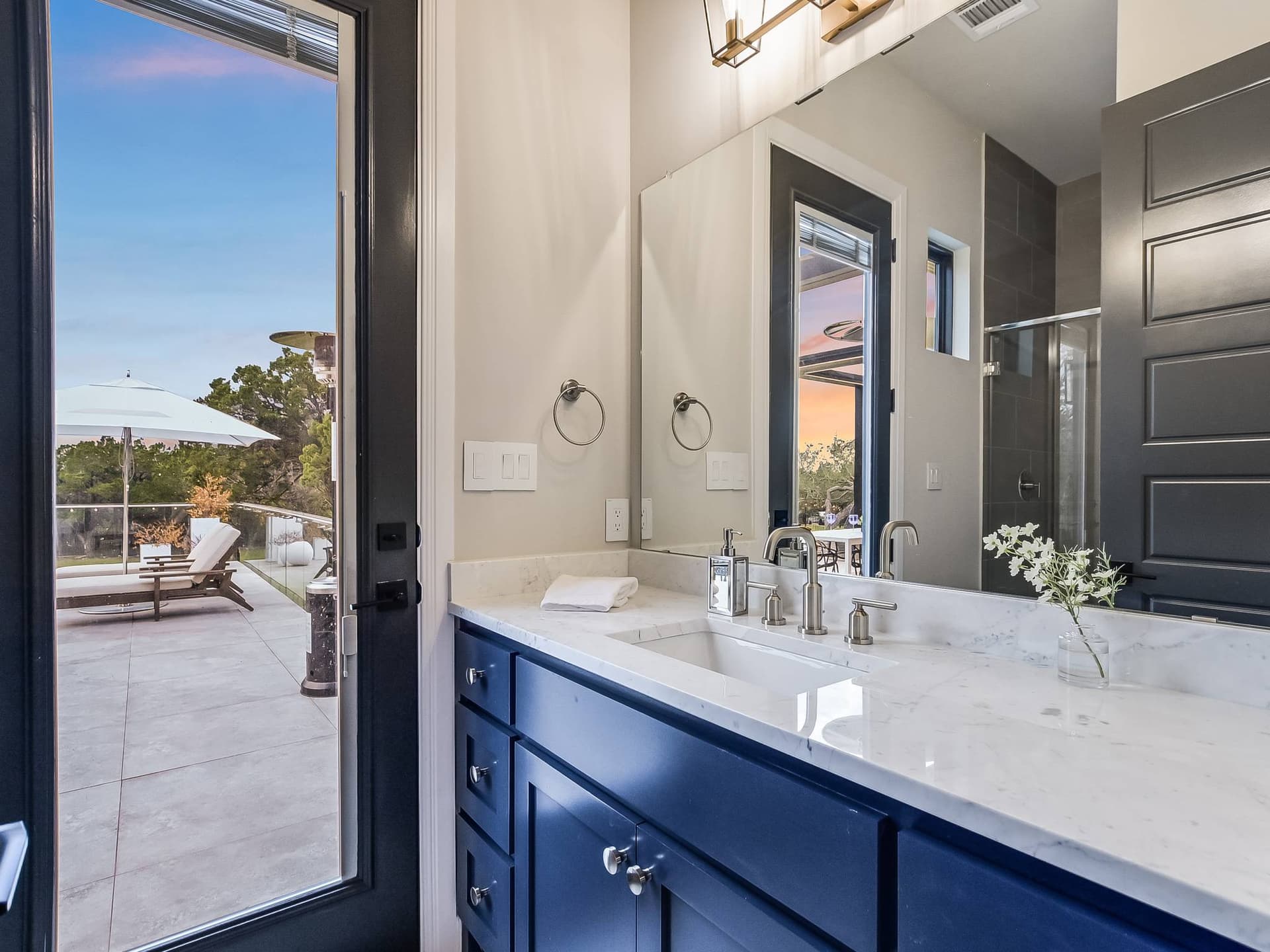 Collectic - Image 24