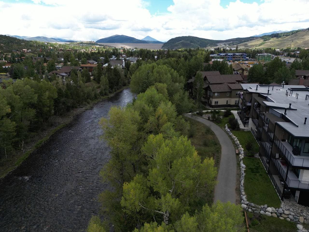 River West #522 - Image 47