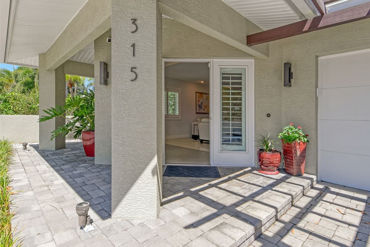 Mermaids Oasis - Image 9