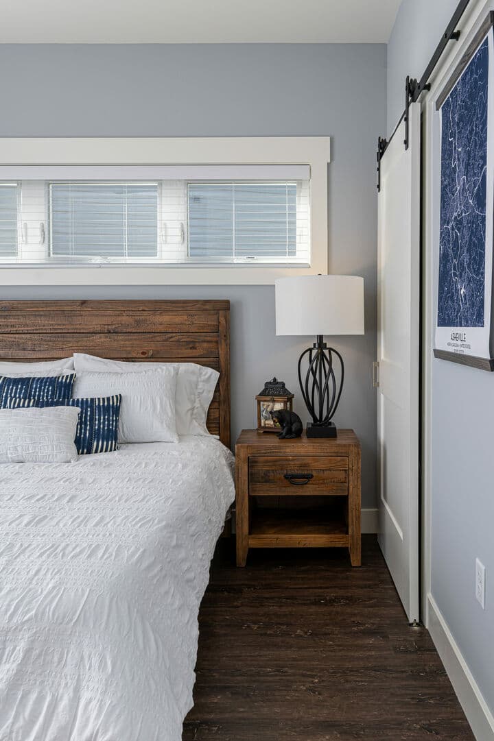 Slide Rock Home - Image 16