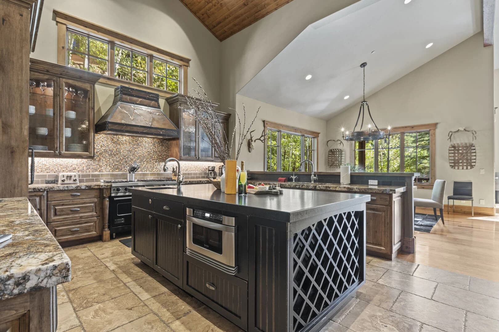 Benoit Lookout Estate - Image 12