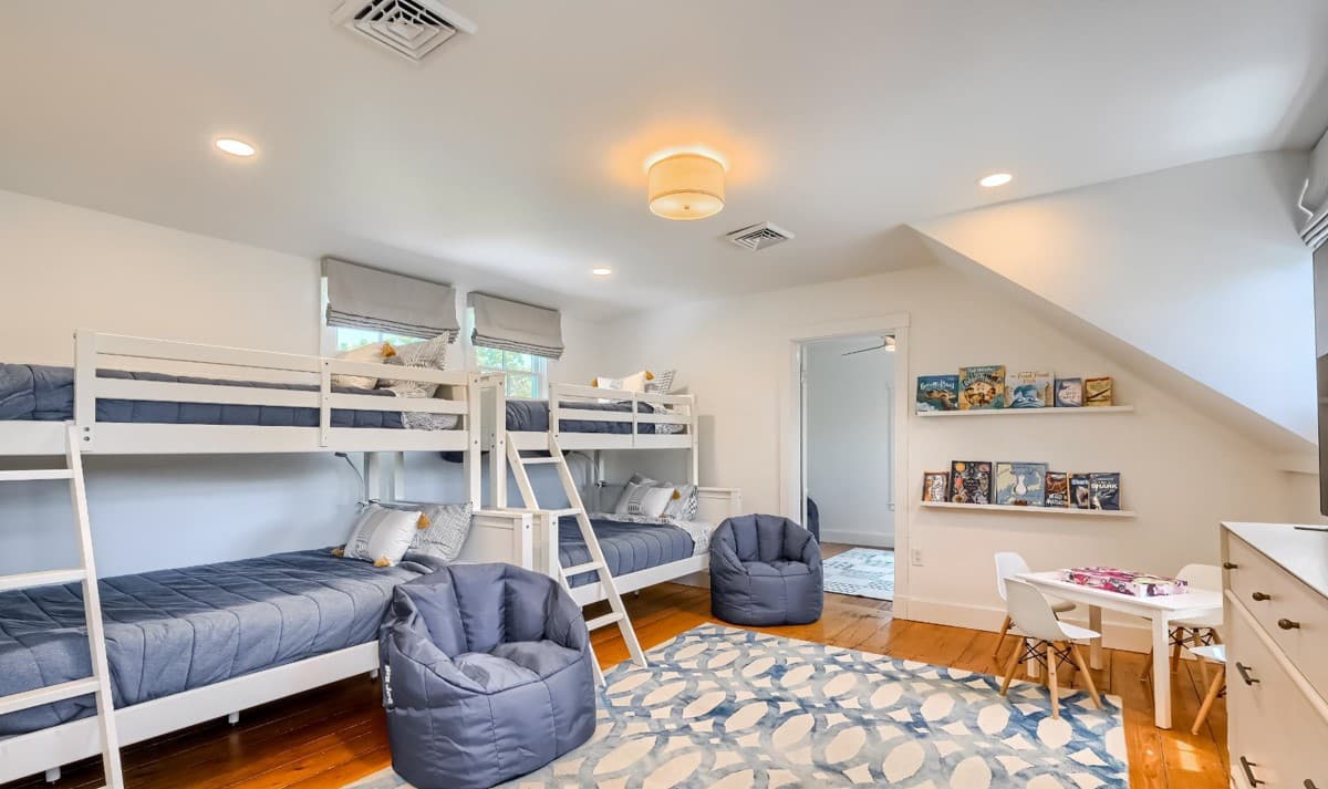 Captain Doane House - Image 31