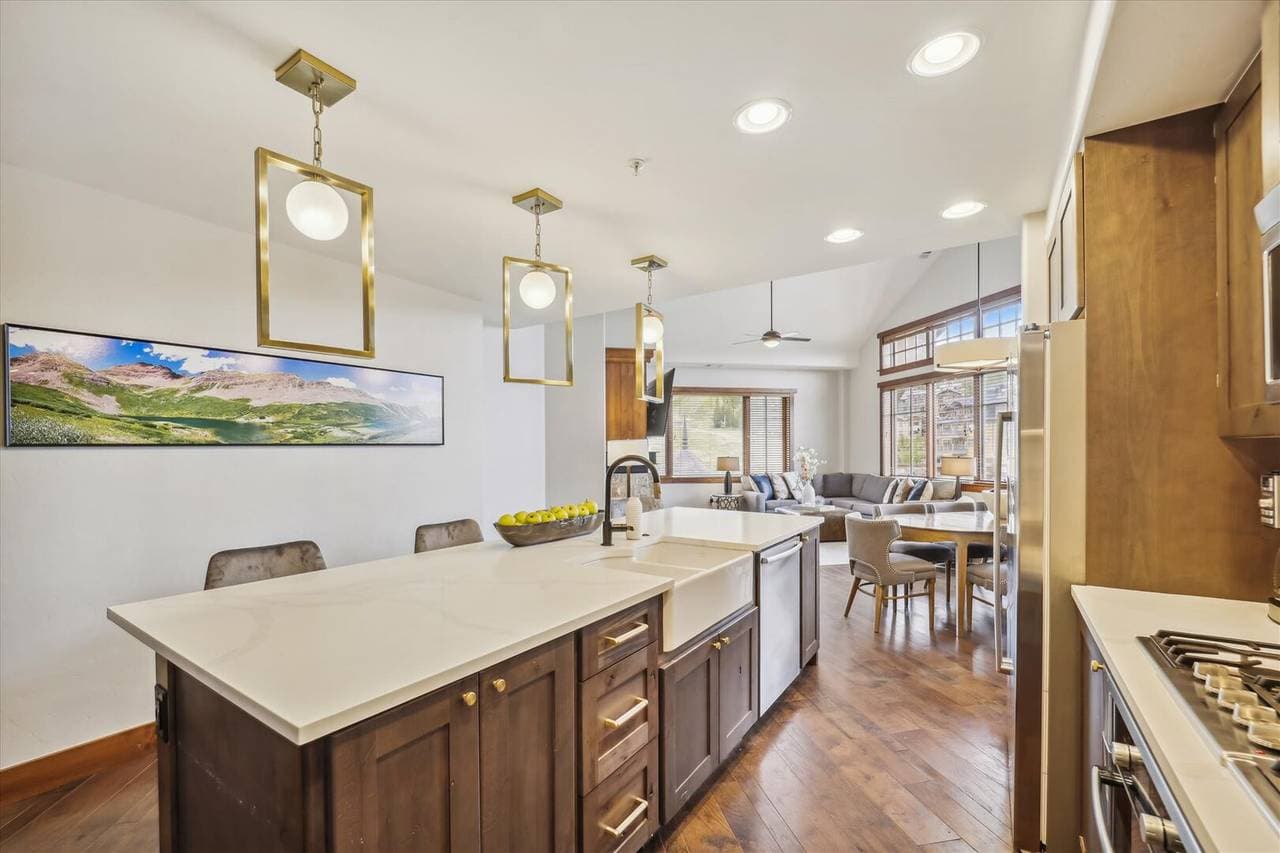 One Ski Hill Place #8424 - Image 7