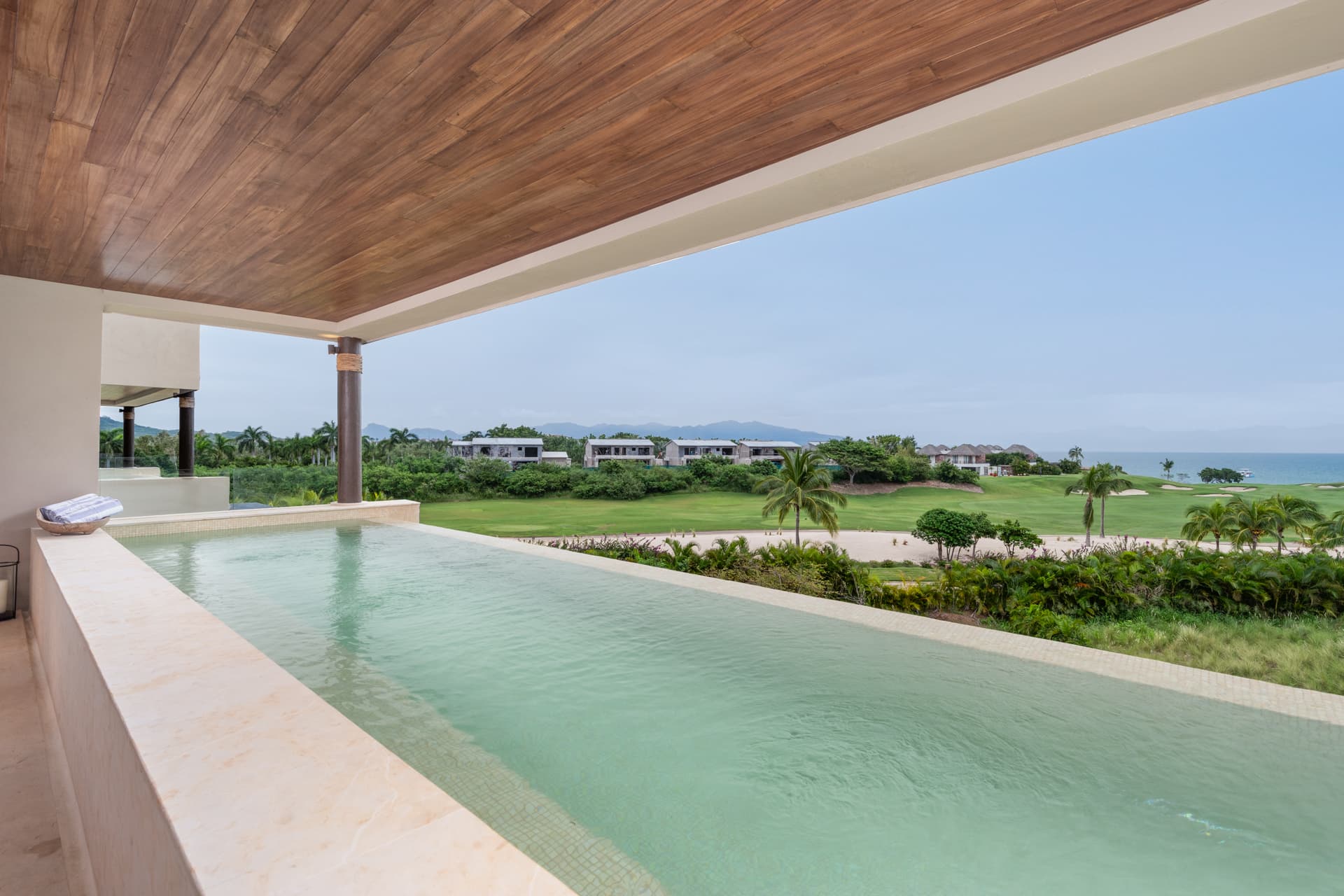 Tau Residences #621 - Image 2