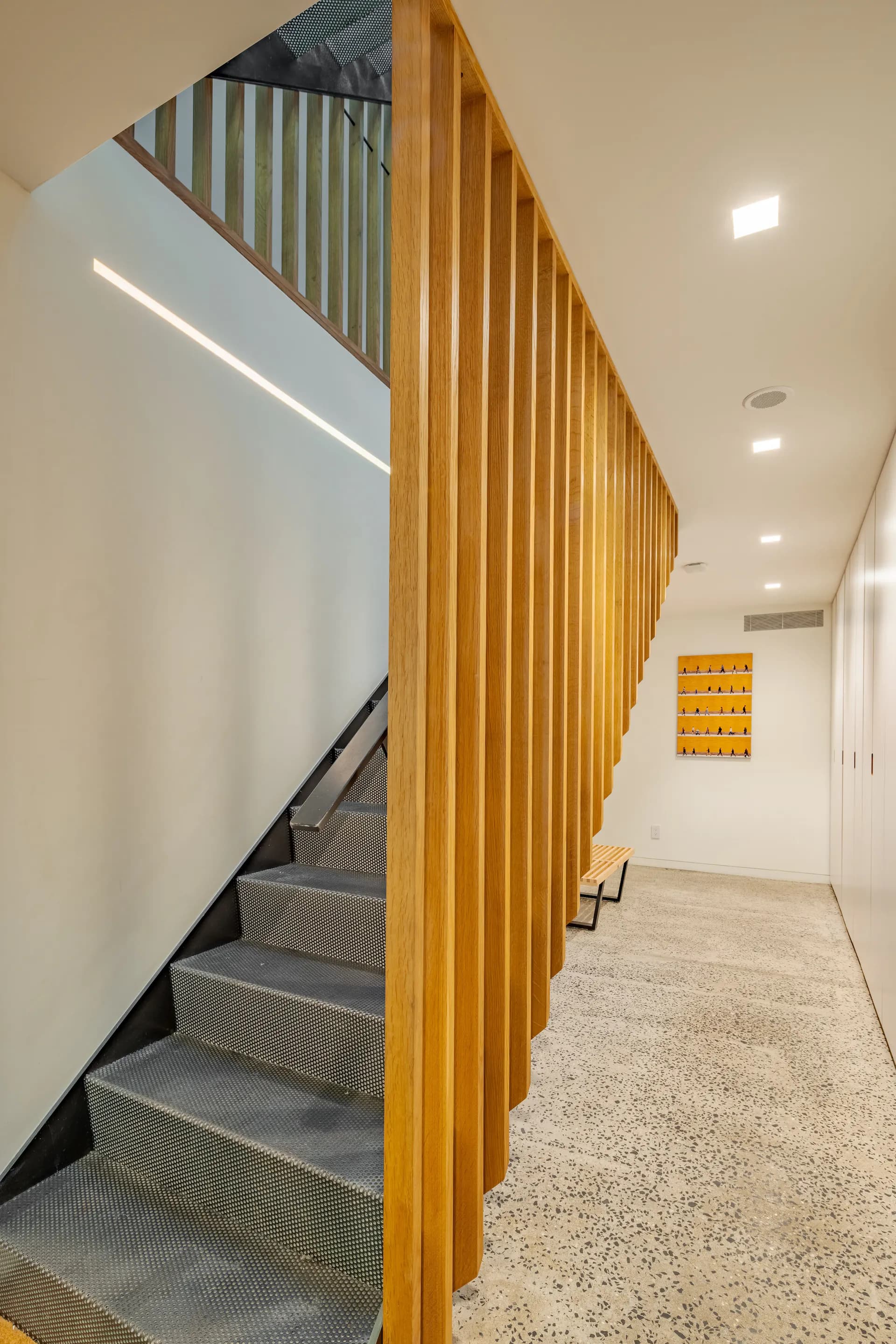 Empire House - Image 7