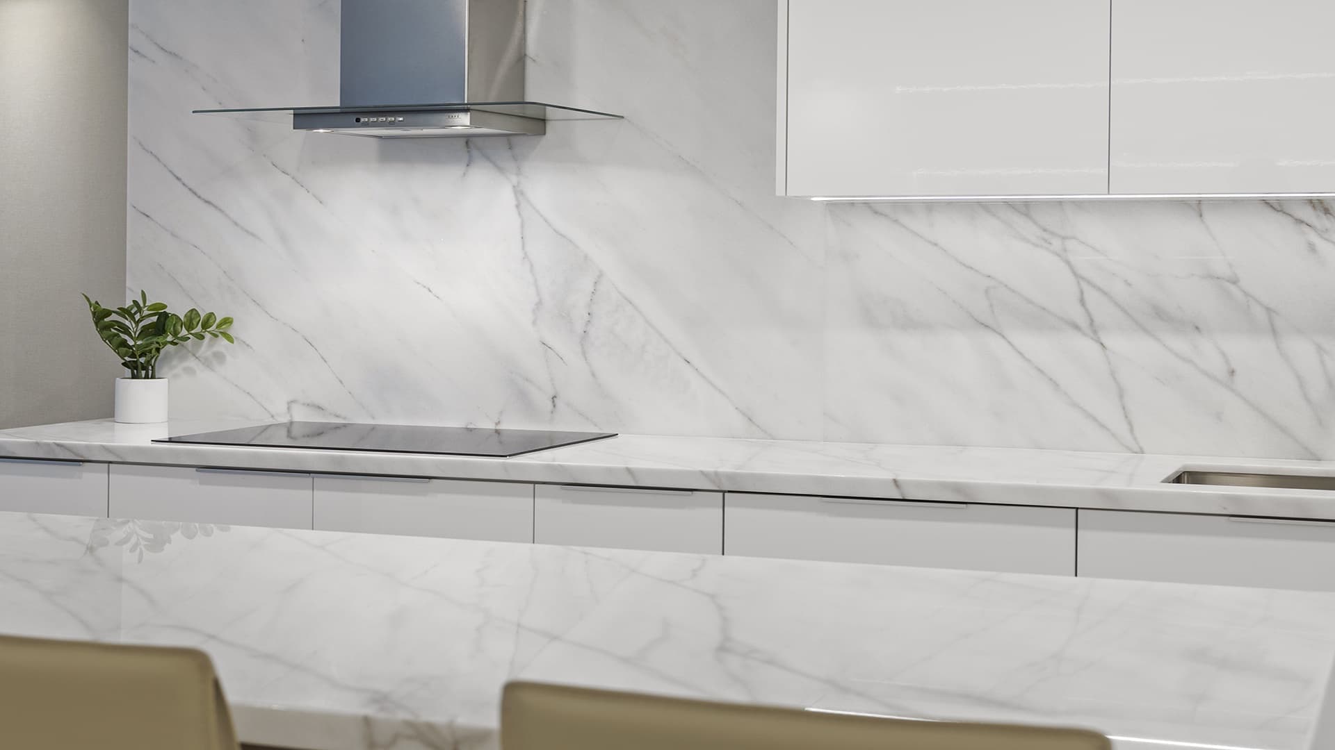 Roney Palace Residence #641 - Image 8