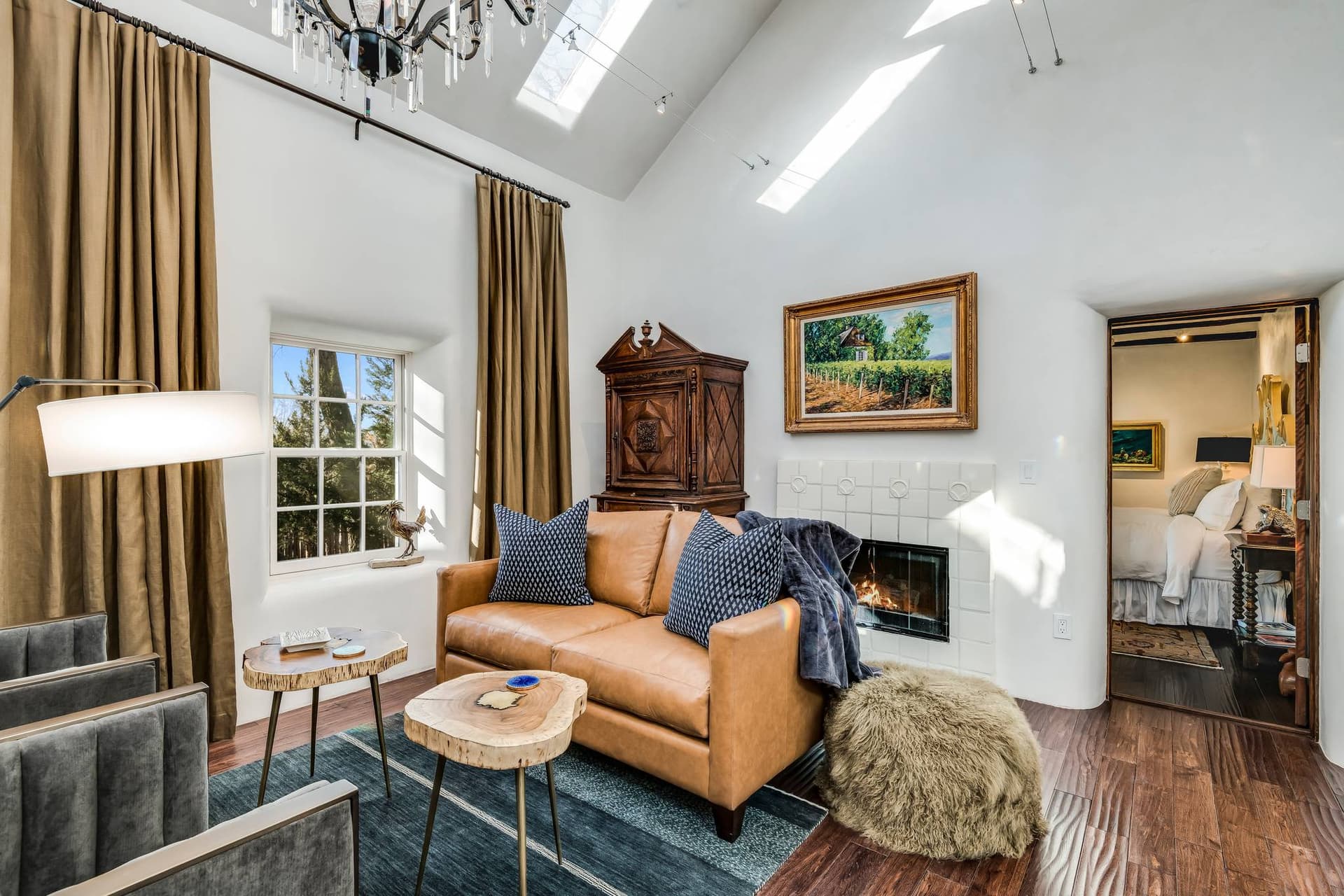 Palace Hillside - Image 6