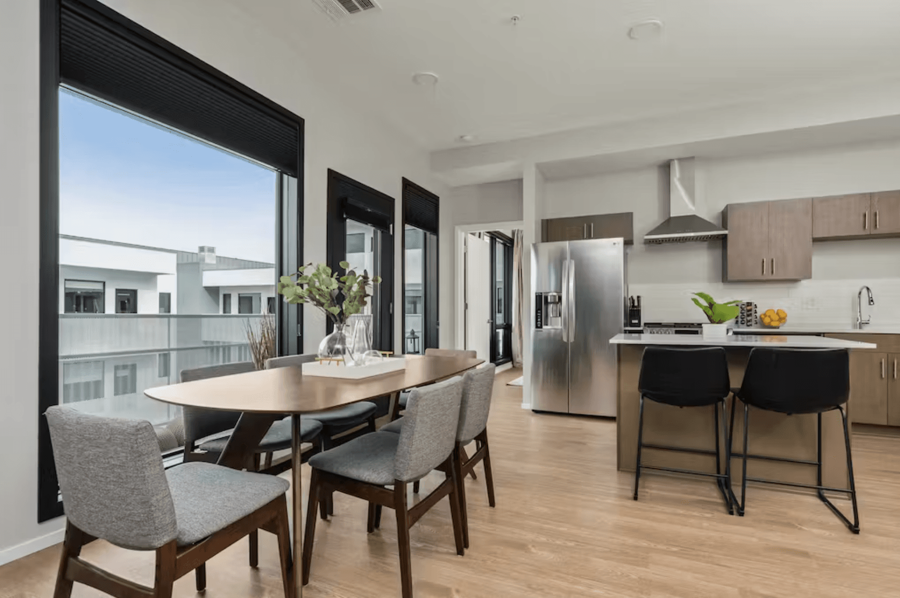 Blue Illume Home - Image 4