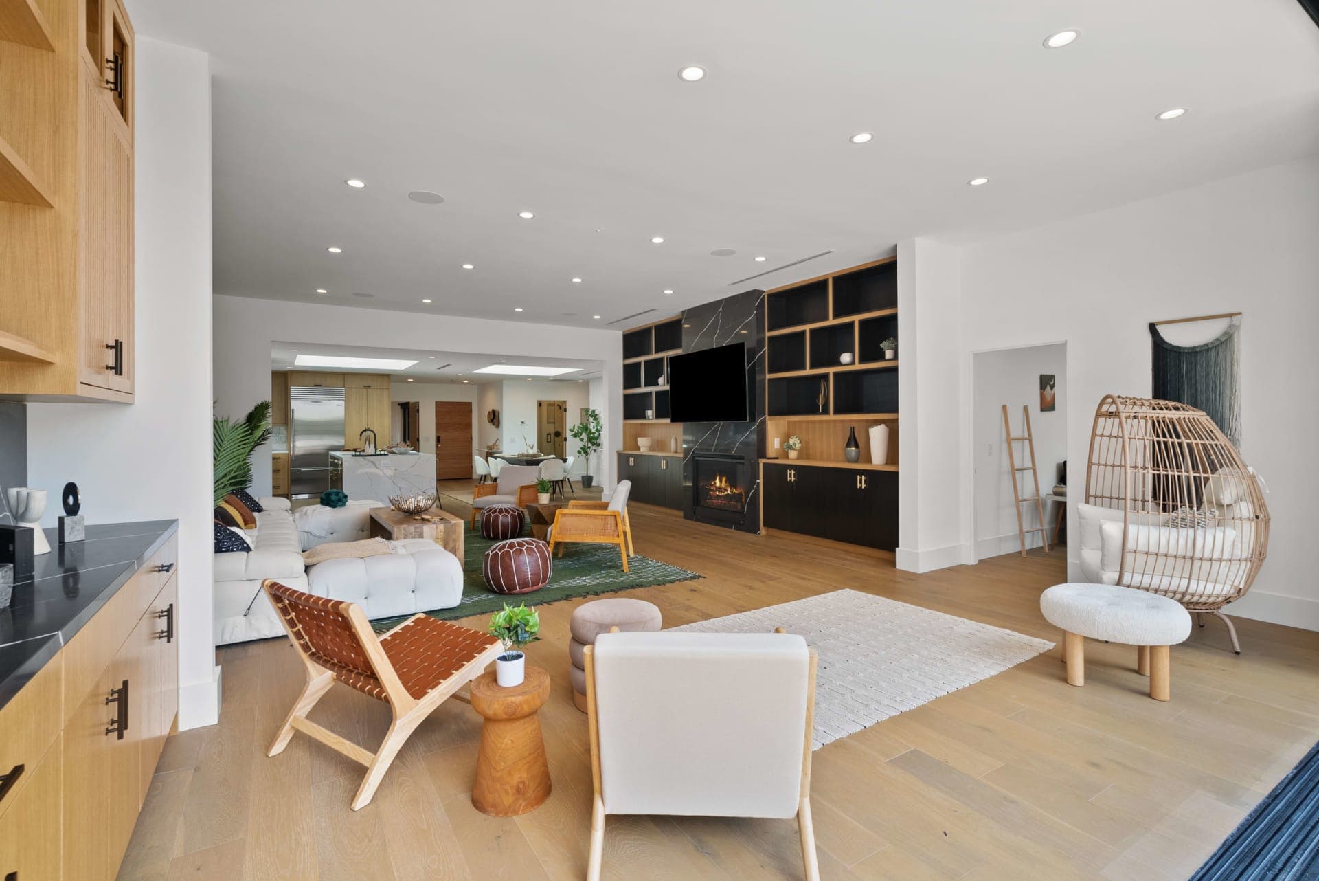 Lake Street - Image 2