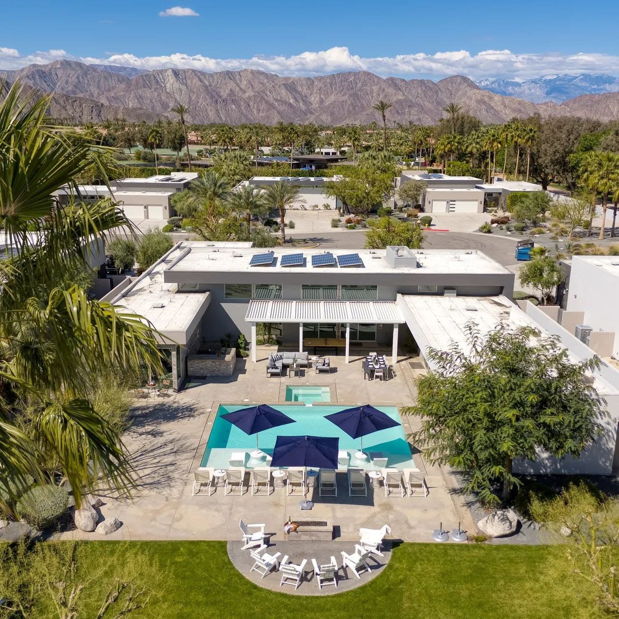 Polo Villa #8 - Image 1