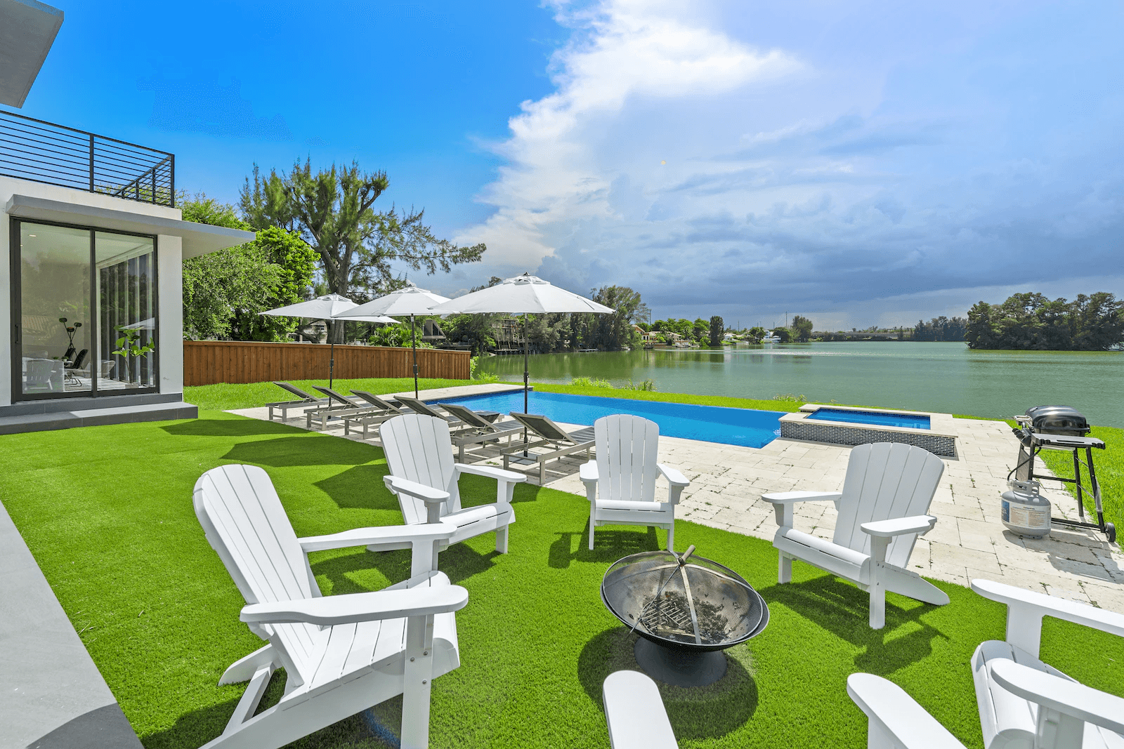 Villa Lago - Image 37