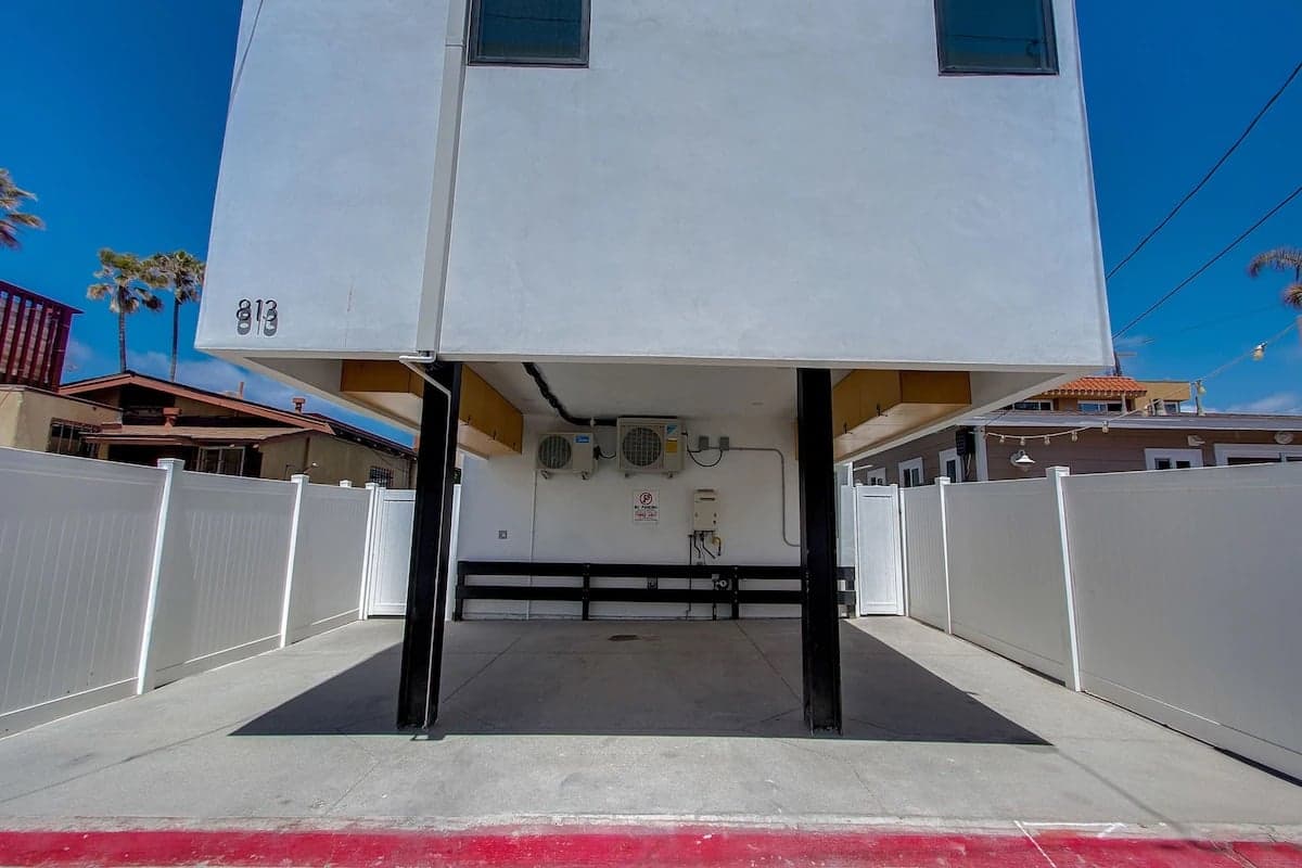 Sunset Paradise - Image 18