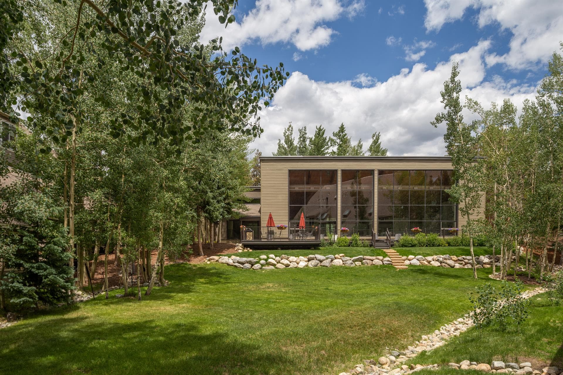 Peaceful Sanctuary - Image 40