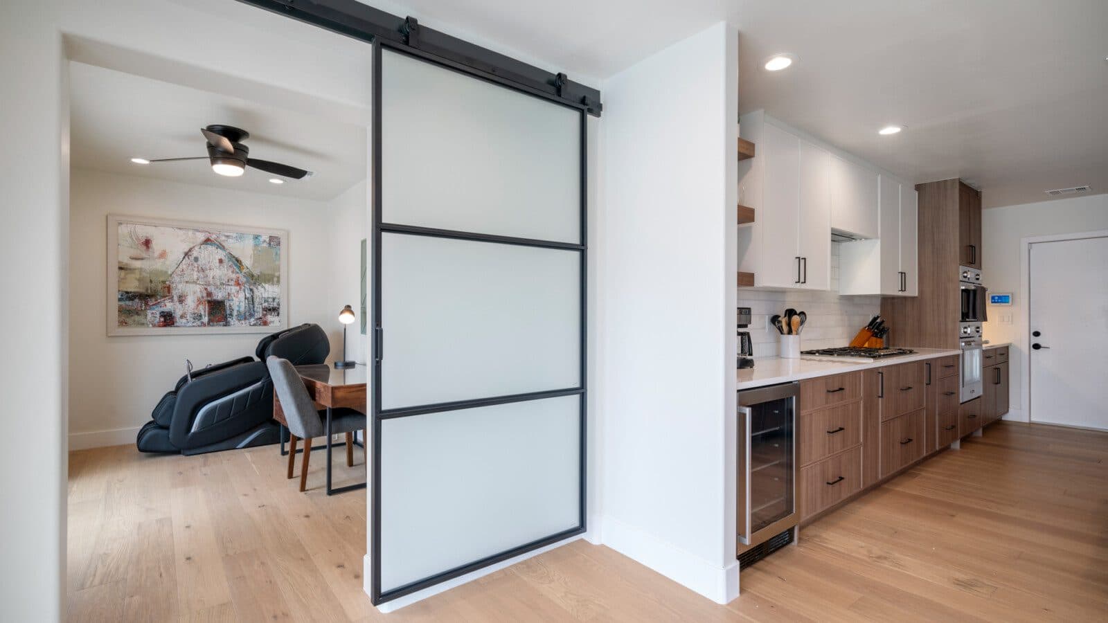 Spontaneous Desert Retreat - Image 20