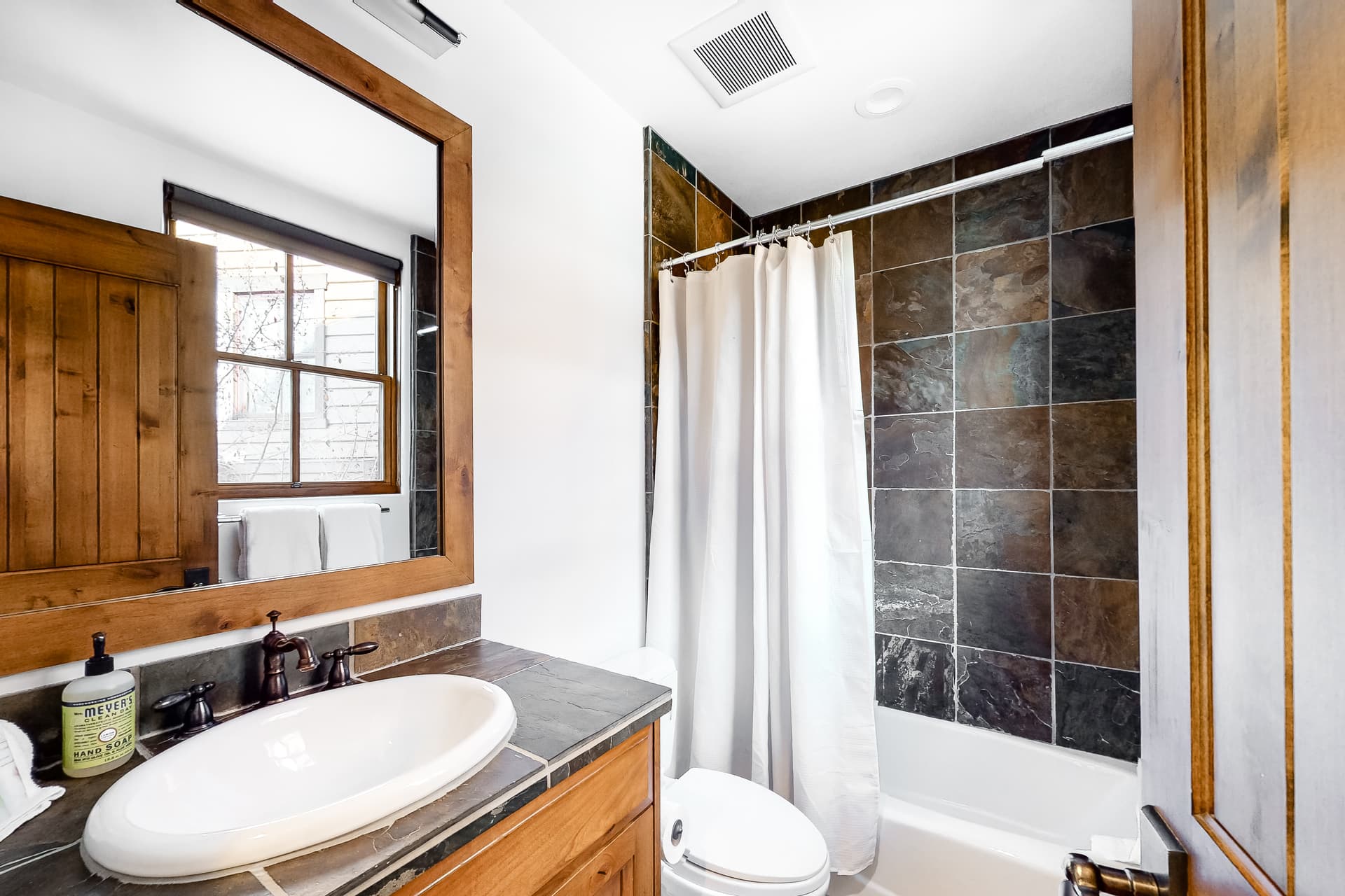 Trail Creek View - Image 8